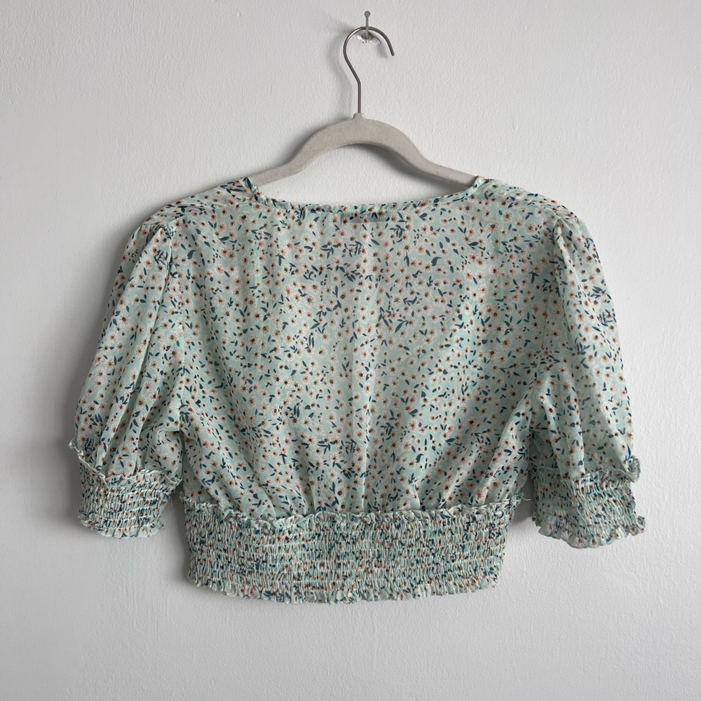 Spring / summer top - Picture 2 of 4